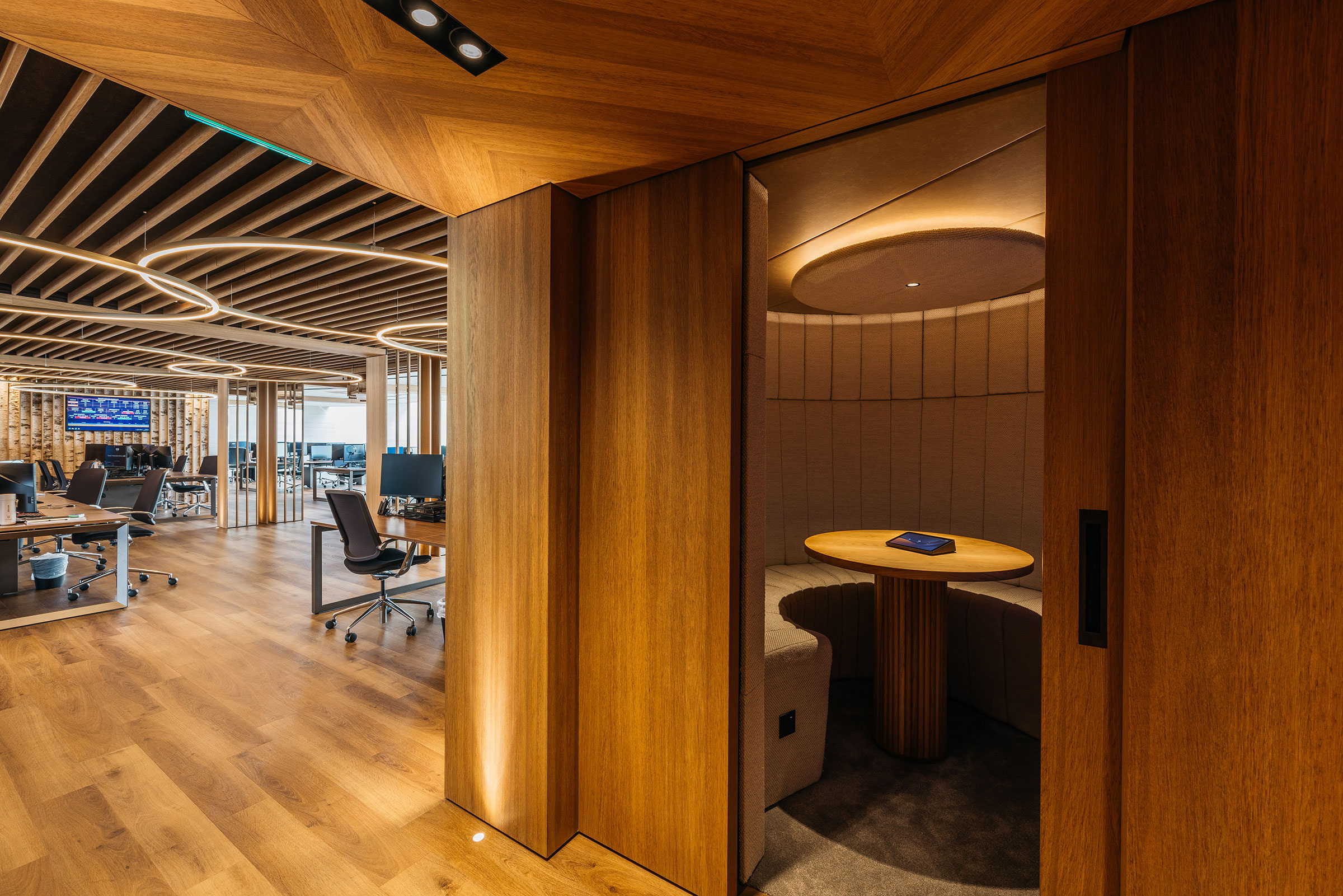 Bespoke meeting rooms, timber furniture and architectural joinery for the headquarters of a company in the Isle of Man by William Garvey bespoke furniture maker designer