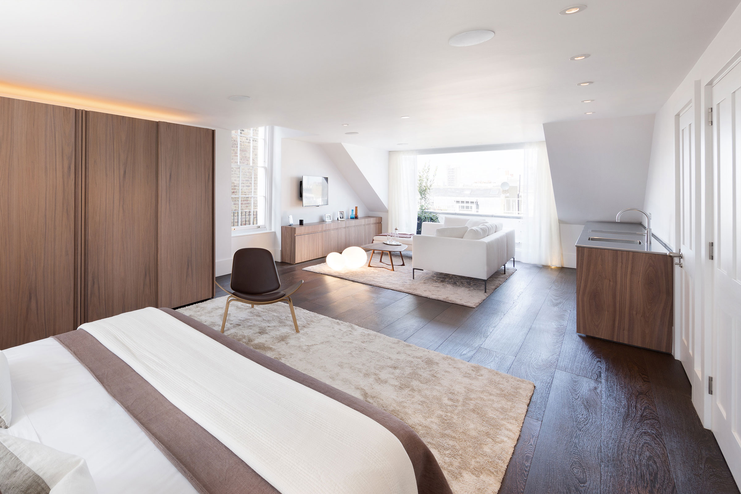 We helped architect & interior designer Brian Ma Siy achieve his vision with contemporary bespoke furniture and joinery in a West London home. William Garvey bespoke furniture maker